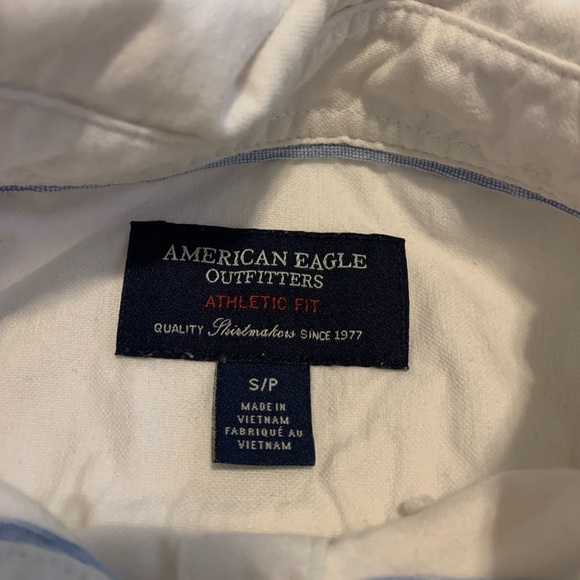 American Eagle Outfitters Athletic Fit Button-Up Shirt - S - Picture 4 of 5